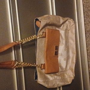 Tommy Hilfiger bag